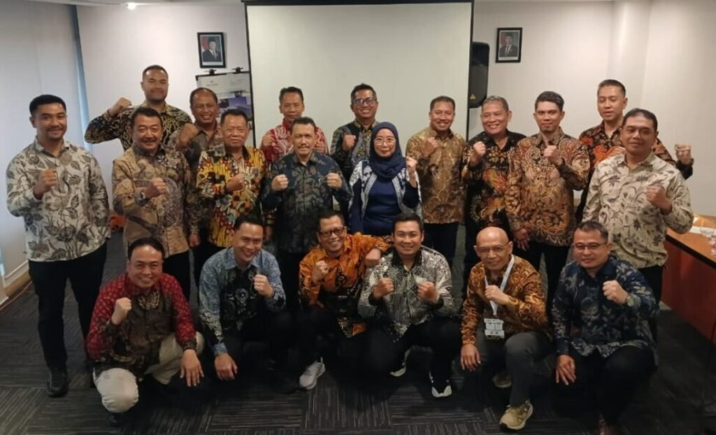 1.10 foto g GPPU Kukuhkan Komda dan Anggota Bidang, Perkuat Konsolidasi Industri Perunggasan Berbasis Data